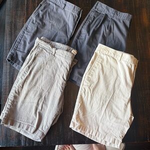 Bundle of Jos. A. Bank Gray and Cream Flat Front Men Shorts size 40W